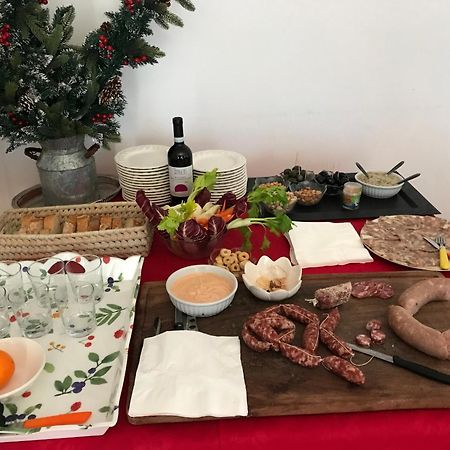 Casale Vicino Al Golf Nazionale Bed & Breakfast Monterosi Exterior photo